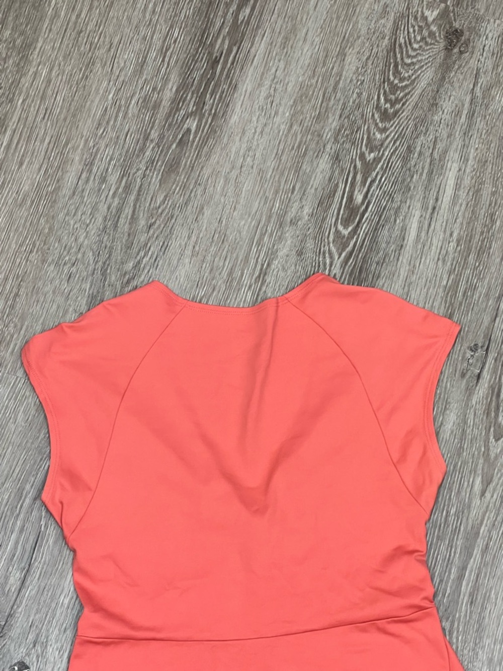 Patagonia Dress Coral Twist Front With Cap Sleeves - Picture 4 of 5
